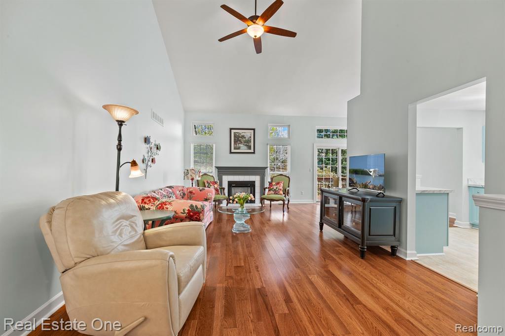 6424 HERON PARK Way, 41, Clarkston, MI — Photo 4