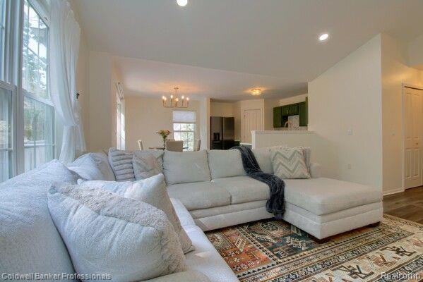 3910 NORWICH Drive, Canton, MI 48188 — Photo 8