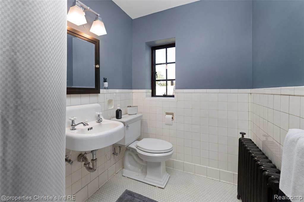 19551 Burlington Drive, Detroit, MI 48203 — Photo 55