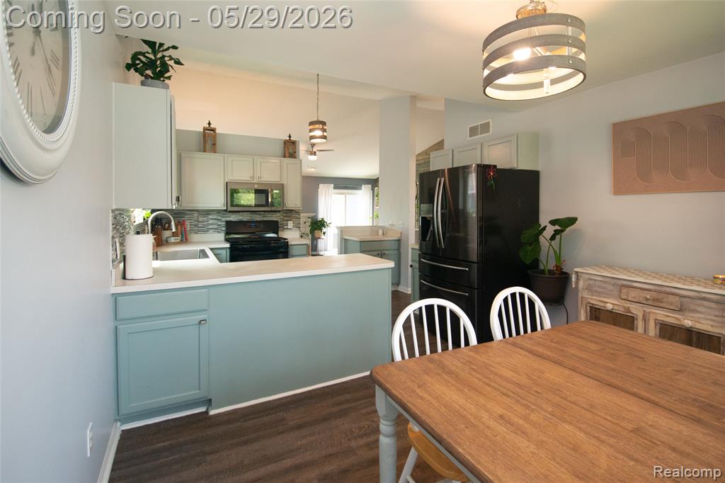 29931 Rosslyn Avenue, Garden City, MI — Photo 13