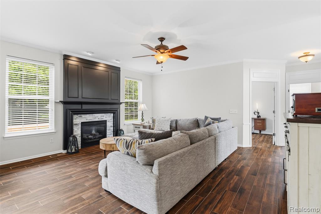 6323 Moonstone Drive, Grand Blanc, MI 48439 — Photo 19