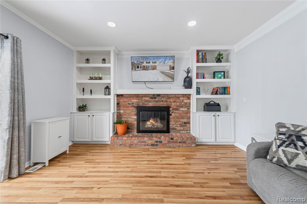 7459 Admiralty Drive, Canton, MI 48187 — Photo 9