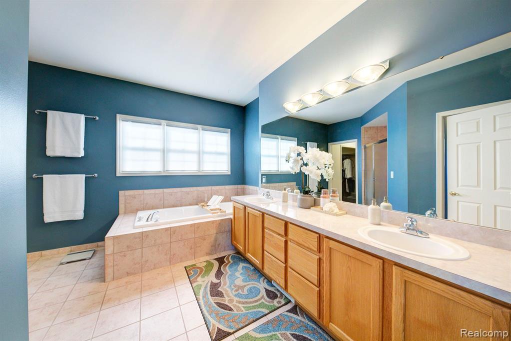 47774 PAVILLON Road, Canton, MI 48188 — Photo 34