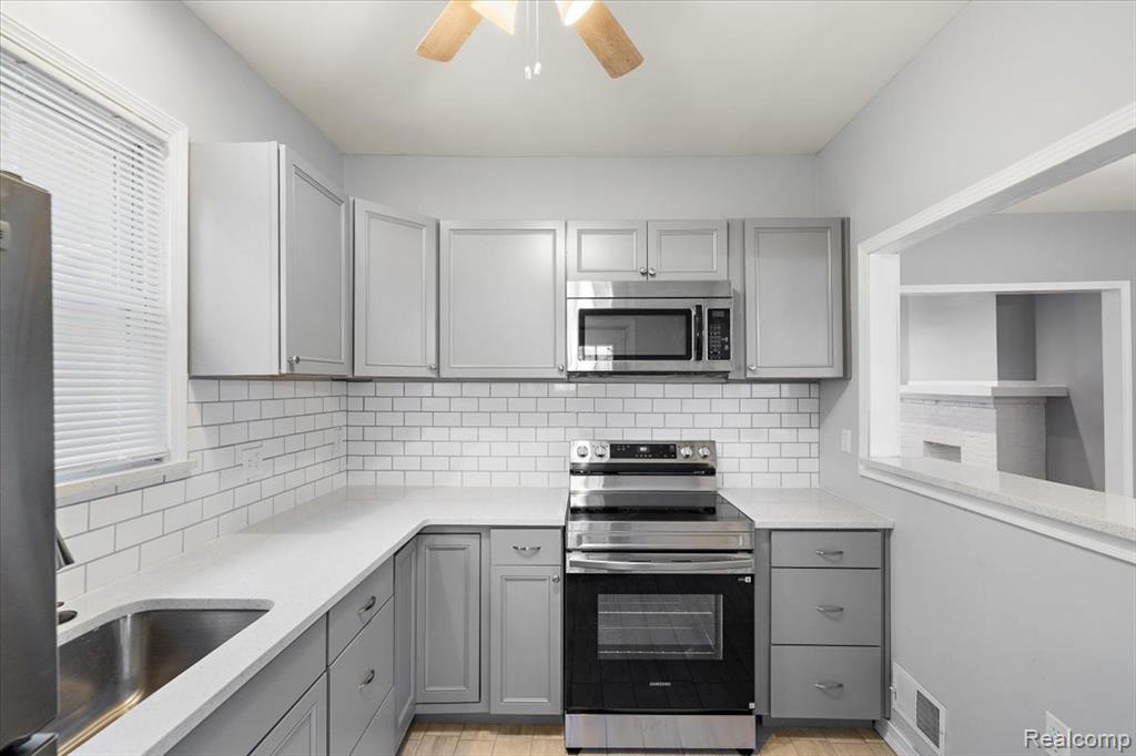 8214 Brush Street, Detroit, MI 48202 — Photo 14