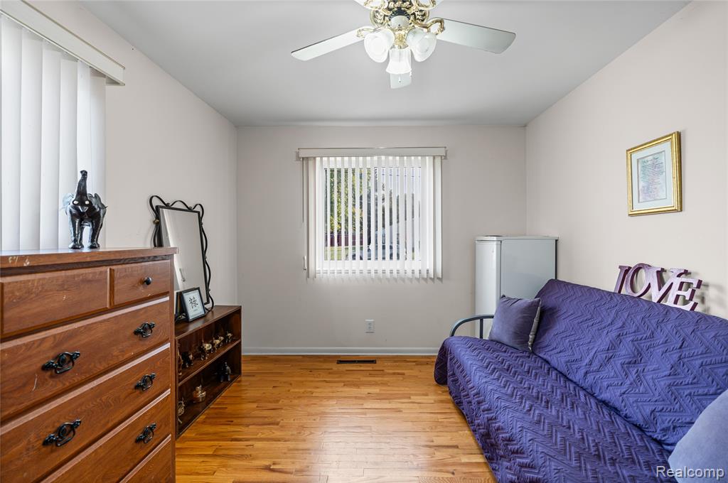4480 Cherrytree Lane, Flint, MI 48507 — Photo 36