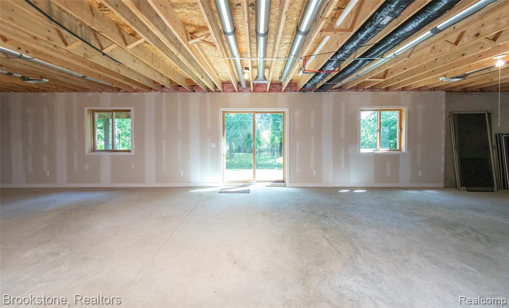 10295 Northridge Court, White Lake, MI — Photo 45