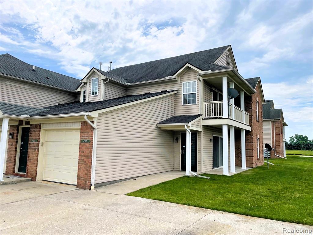 45671 GABLE Drive, Macomb, MI 48044 — Photo 2