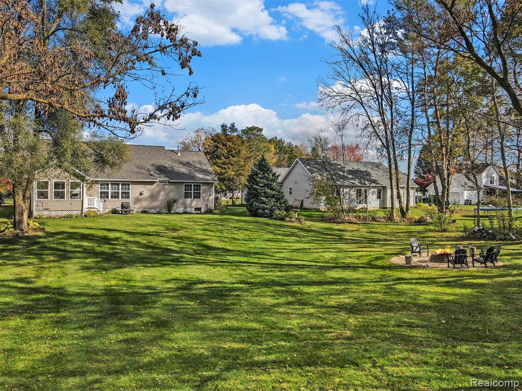 9203 Pine Walk Pass, Linden, MI, 48451