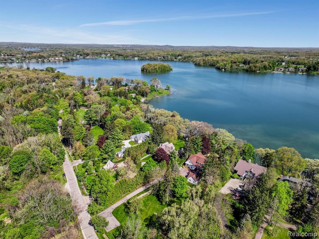 940 LAKE ANGELUS, Lake Angelus, MI 48326 — Photo 19