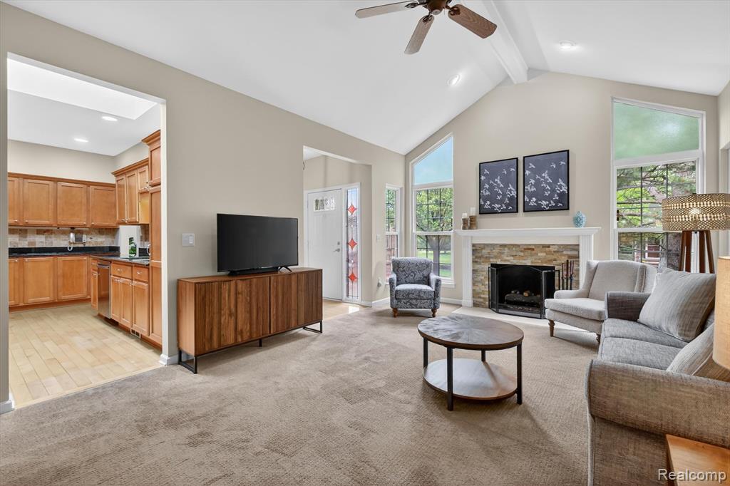 50150 Scott Court, 36, Shelby Twp, MI 48317 — Photo 10
