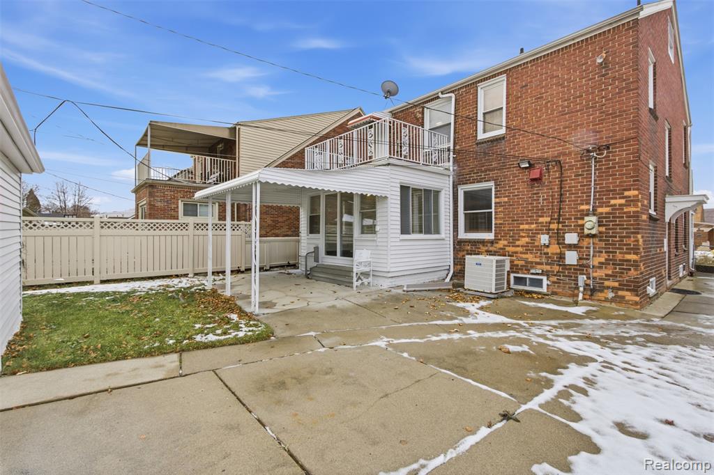 7758 Reuter Street, Dearborn, MI 48126 — Photo 24