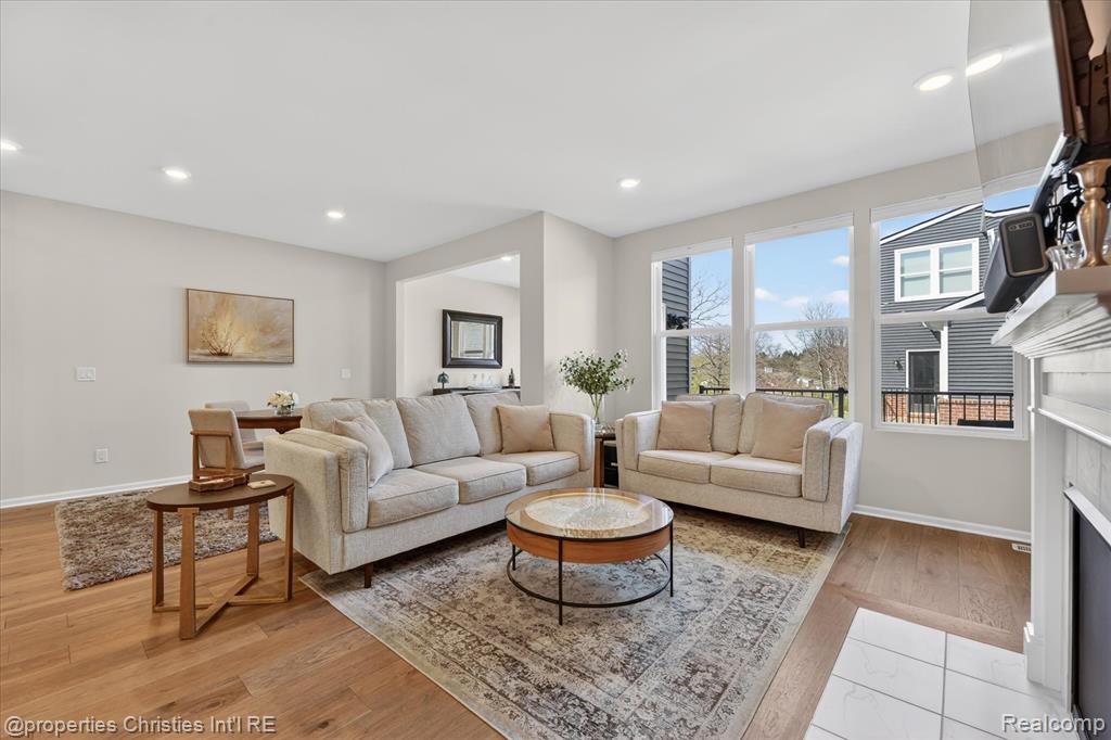 4041 Nottingham Circle, Clarkston, MI, 00000