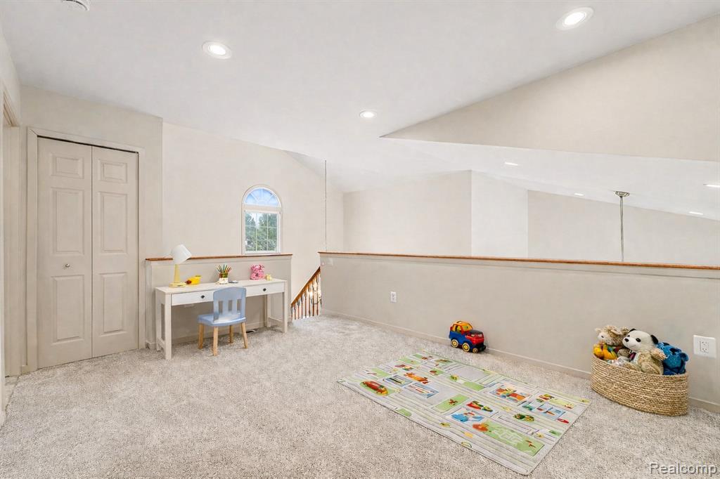 4977 Briarwood Circle, West Bloomfield, MI 48323 — Photo 22