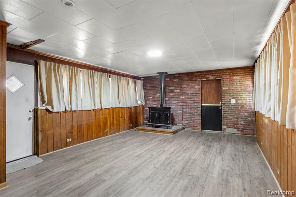 6810 Robinson Avenue, Allen Park, MI 48101 — Photo 18