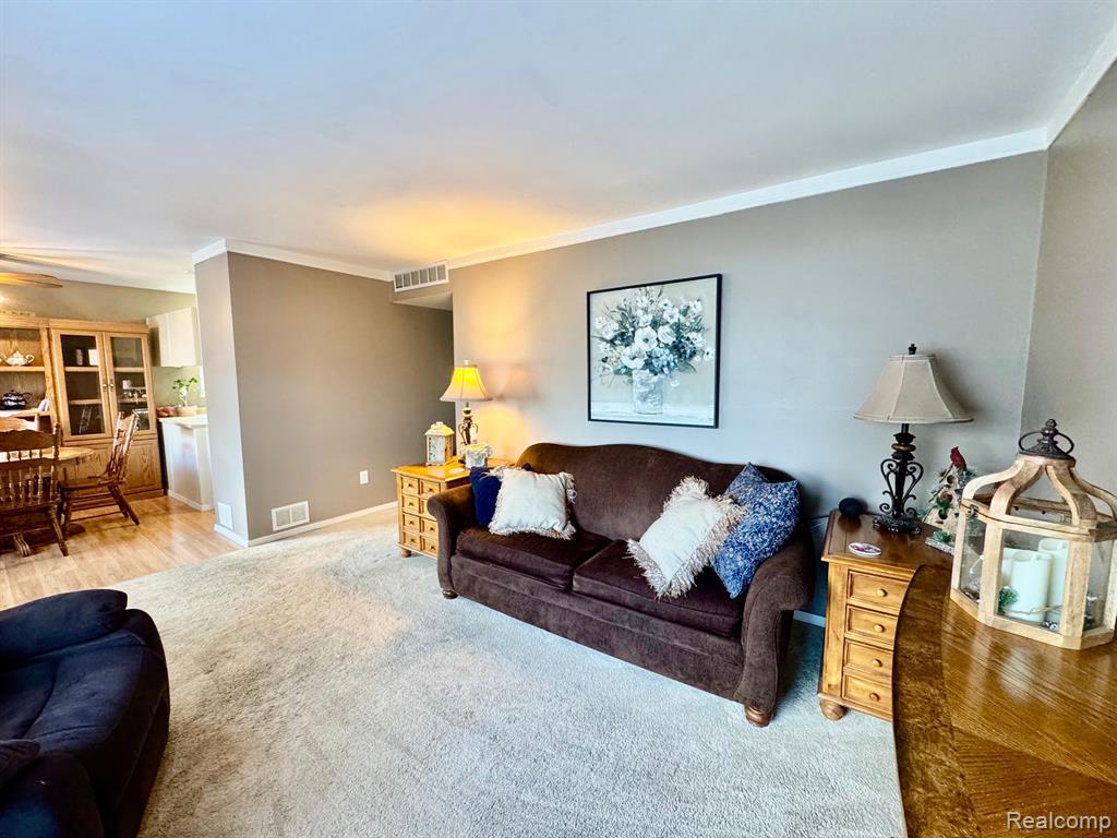 6327 ARTHUR Street, Westland, MI — Photo 5