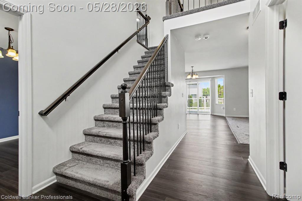 7255 Castell Boulevard, Van Buren, MI 48111 — Photo 3