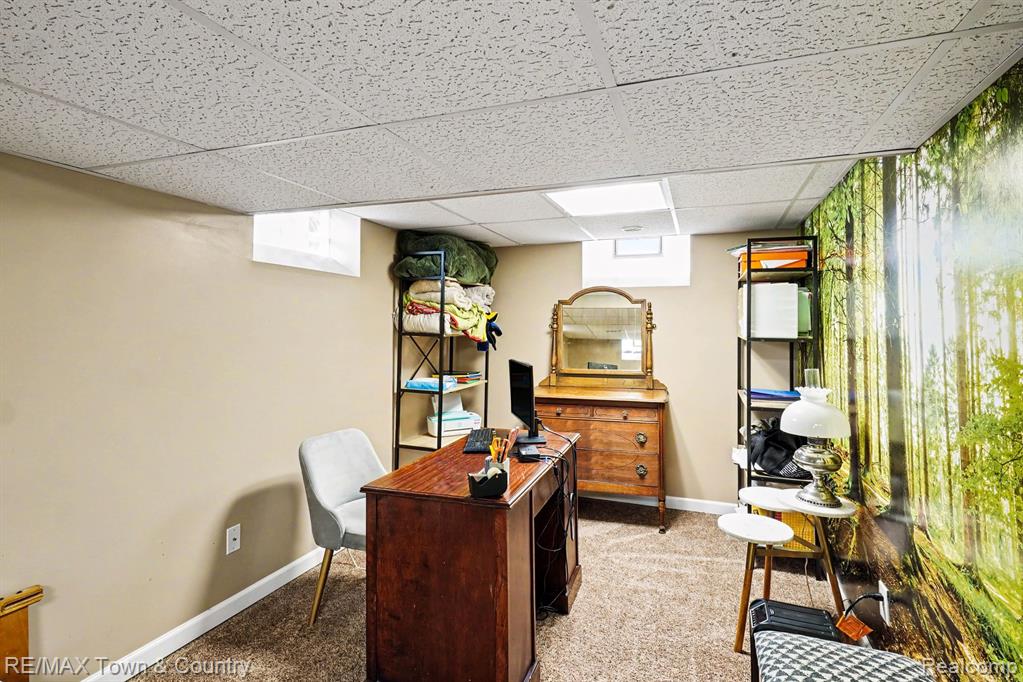 207 Labian Drive, Flushing, MI 48433 — Photo 13