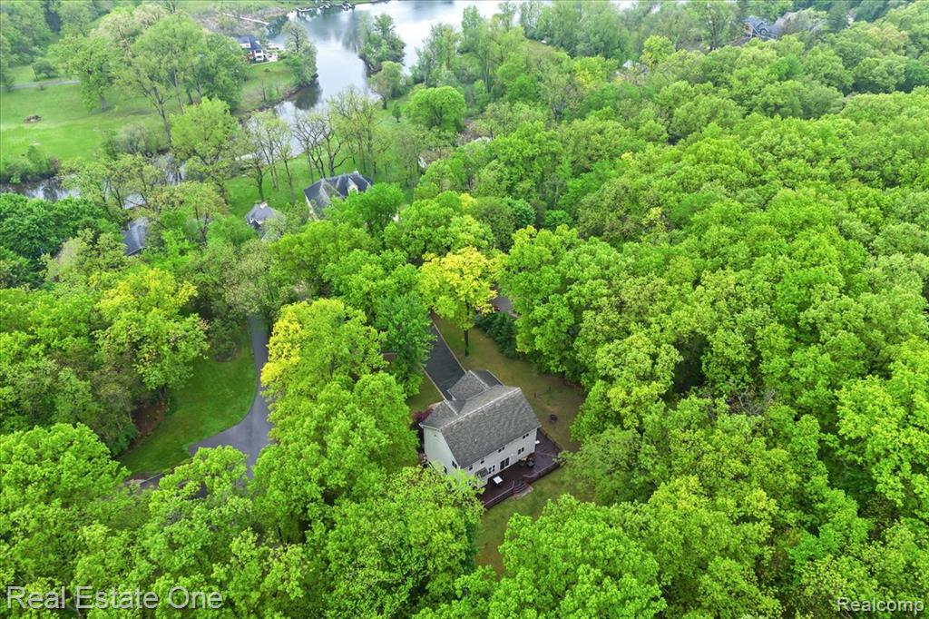 9327 VAN ANTWERP Road, Brighton, MI 48116 — Photo 43