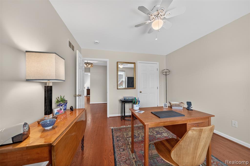 41621 Hempshire Street, Novi, MI — Photo 43