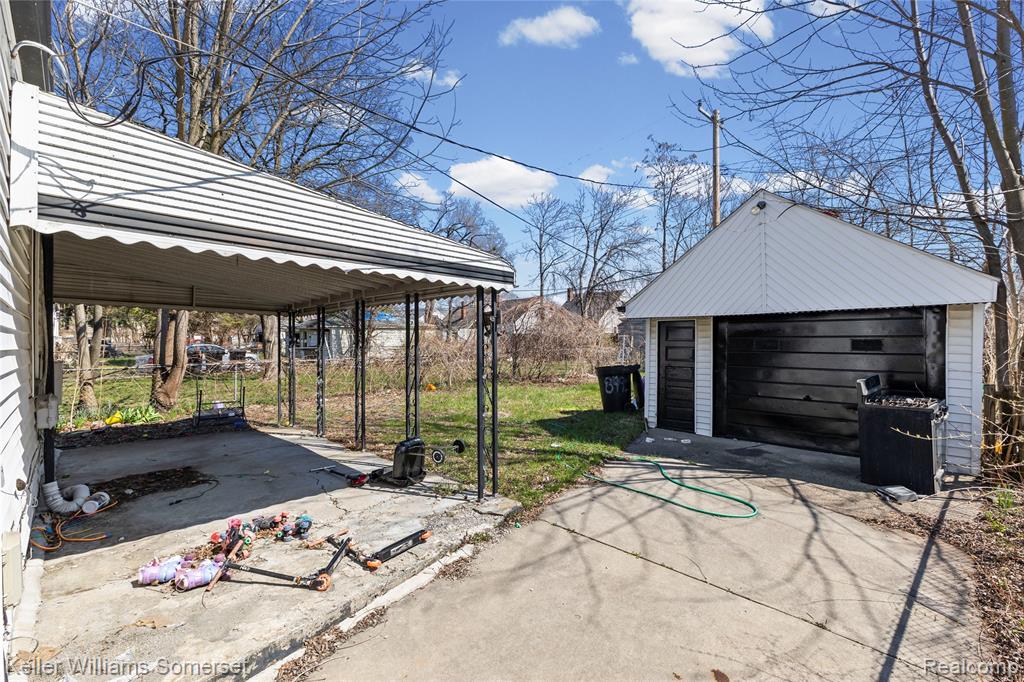 8626 Brace Street, Detroit, MI 48228 — Photo 28