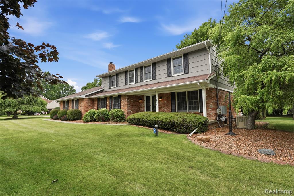 9277 Burning Tree Drive, Grand Blanc, MI 48439 — Photo 57