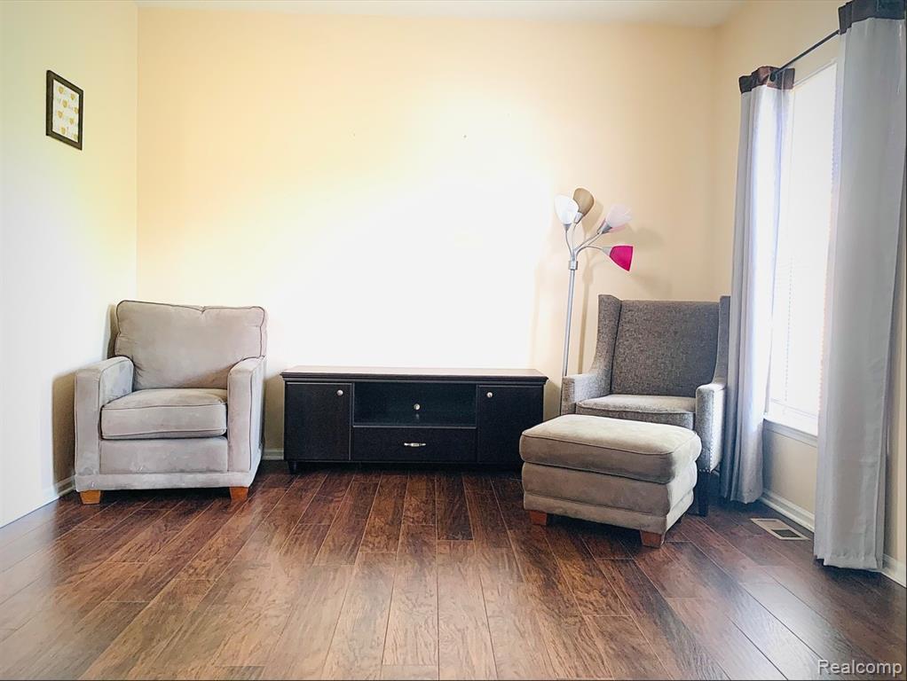 44701 Ellery Lane, Novi, MI 48377 — Photo 12