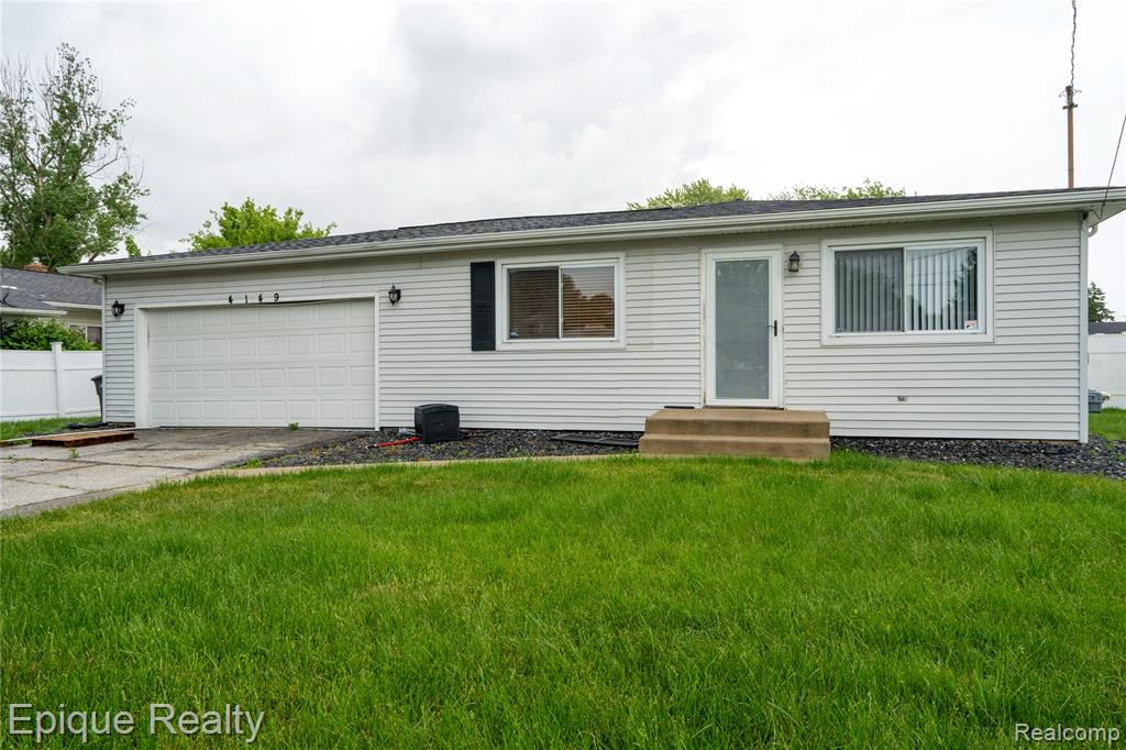4149 Amelia Drive, Saginaw, MI 48601