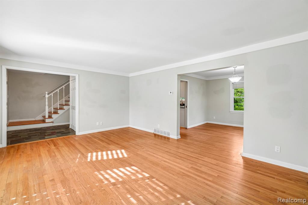 2675 Douglas Drive, Bloomfield Hills, MI 48304 — Photo 17