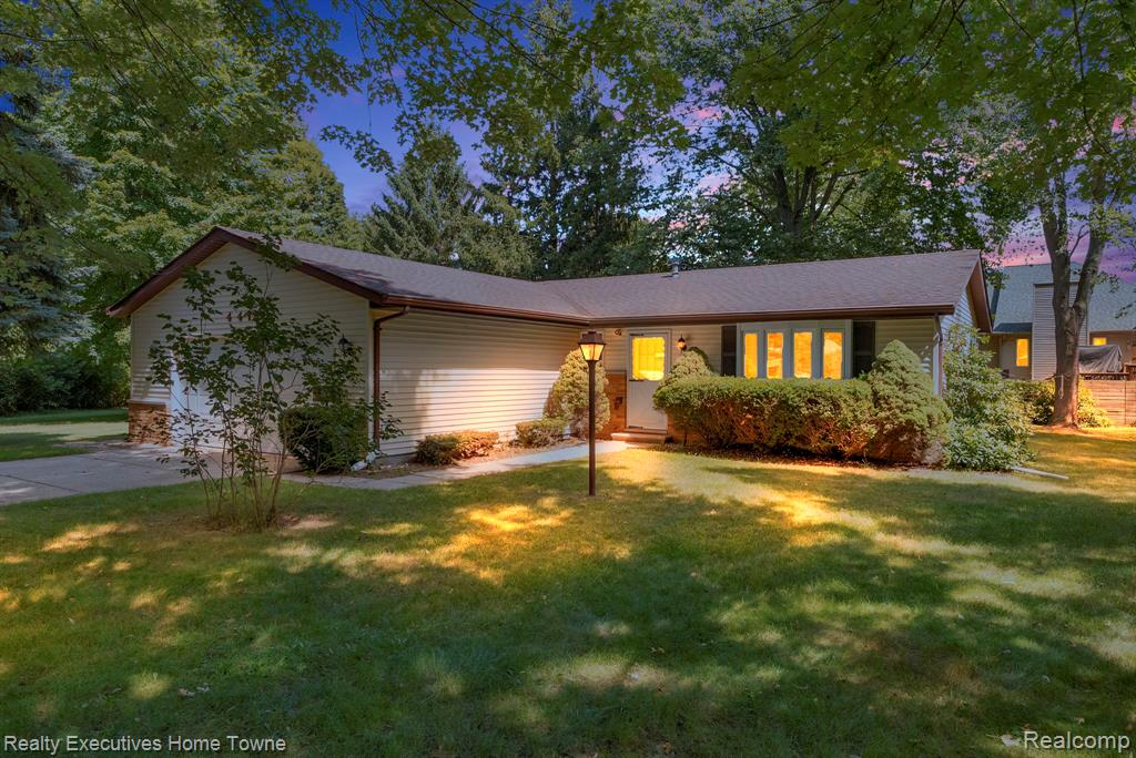 4415 Cambridge Drive, Port Huron, MI 48060 — Photo 38