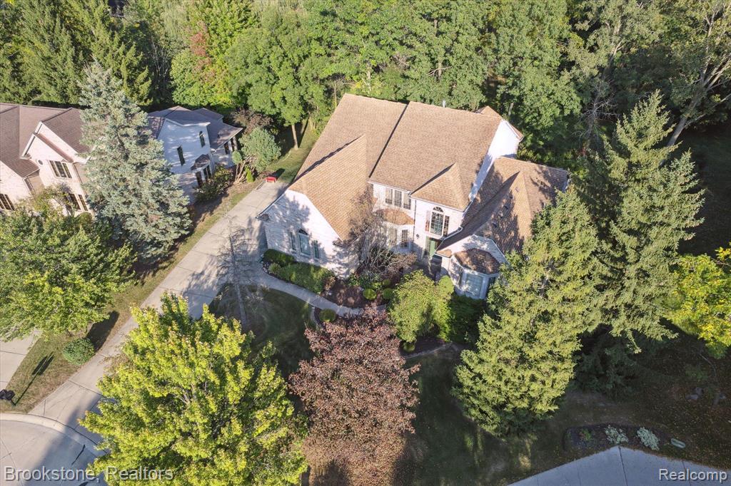 770 LAKEWOOD Drive, Rochester Hills, MI 48309 — Photo 57