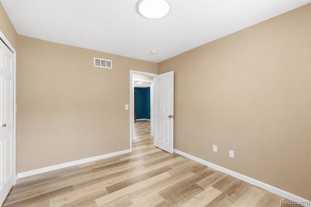 6108 N Carlson Street, Westland, MI — Photo 21