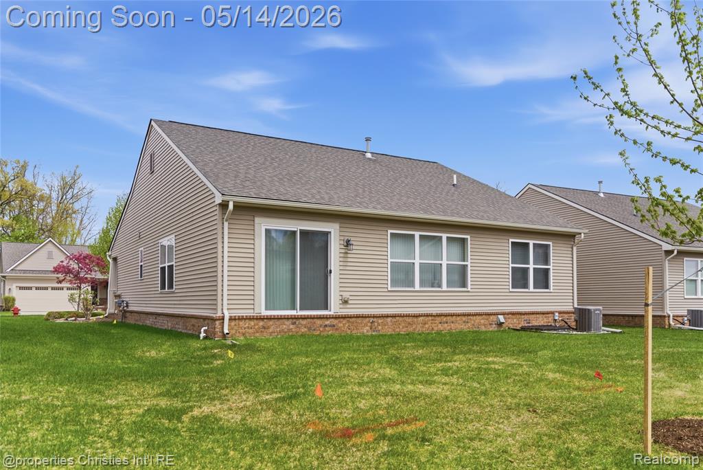 2213 Bridge Water, 1, Oxford, MI 48371 — Photo 35