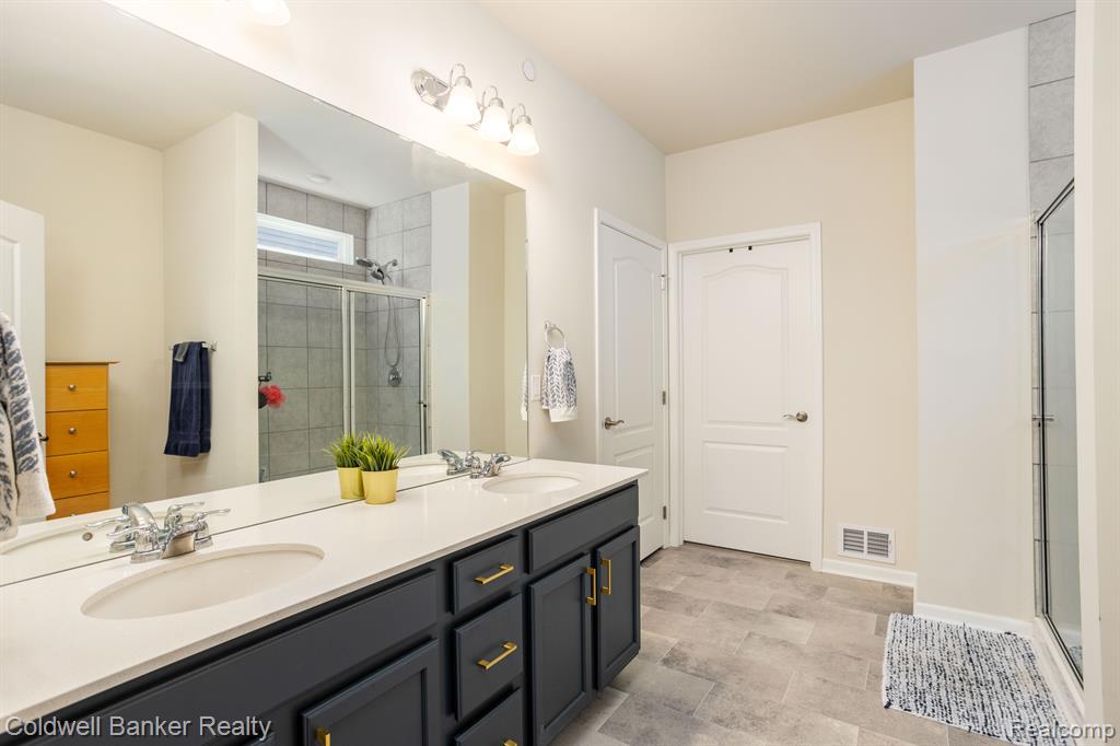 4588 RESERVE Way, Brighton, MI 48116 — Photo 24
