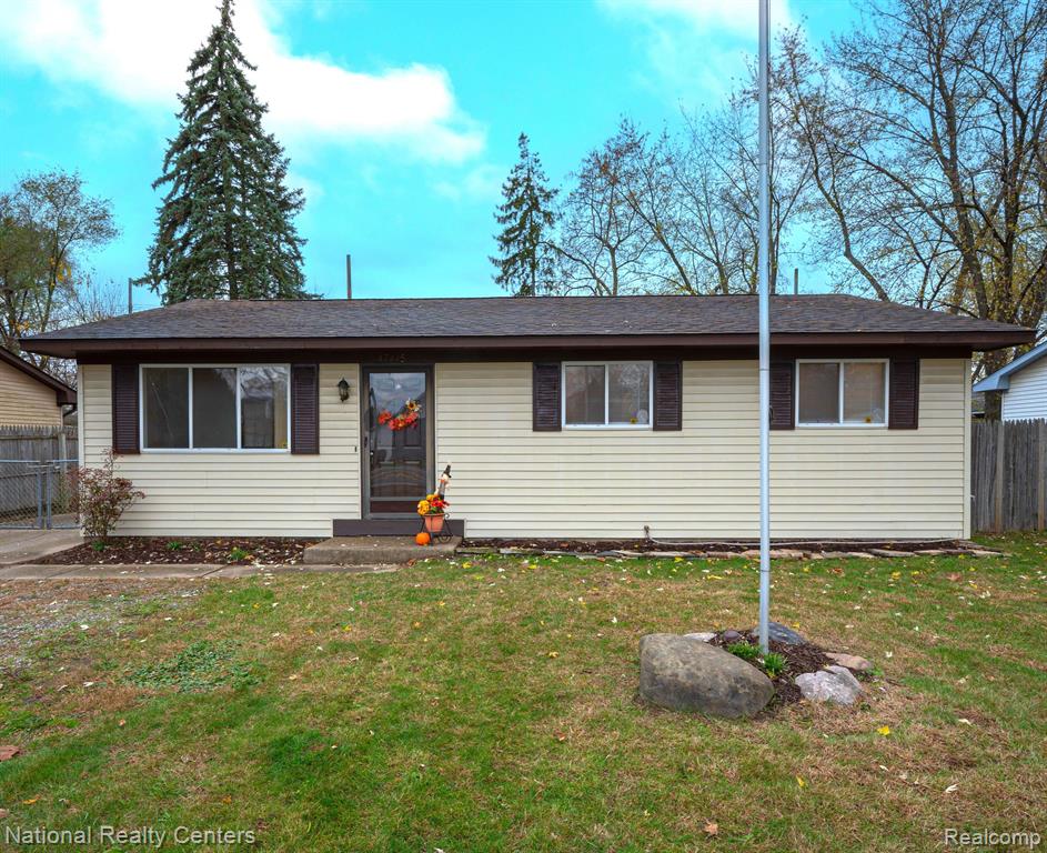 47445 DEQUINDRE Road, Rochester Hills, MI 48307 — front exterior