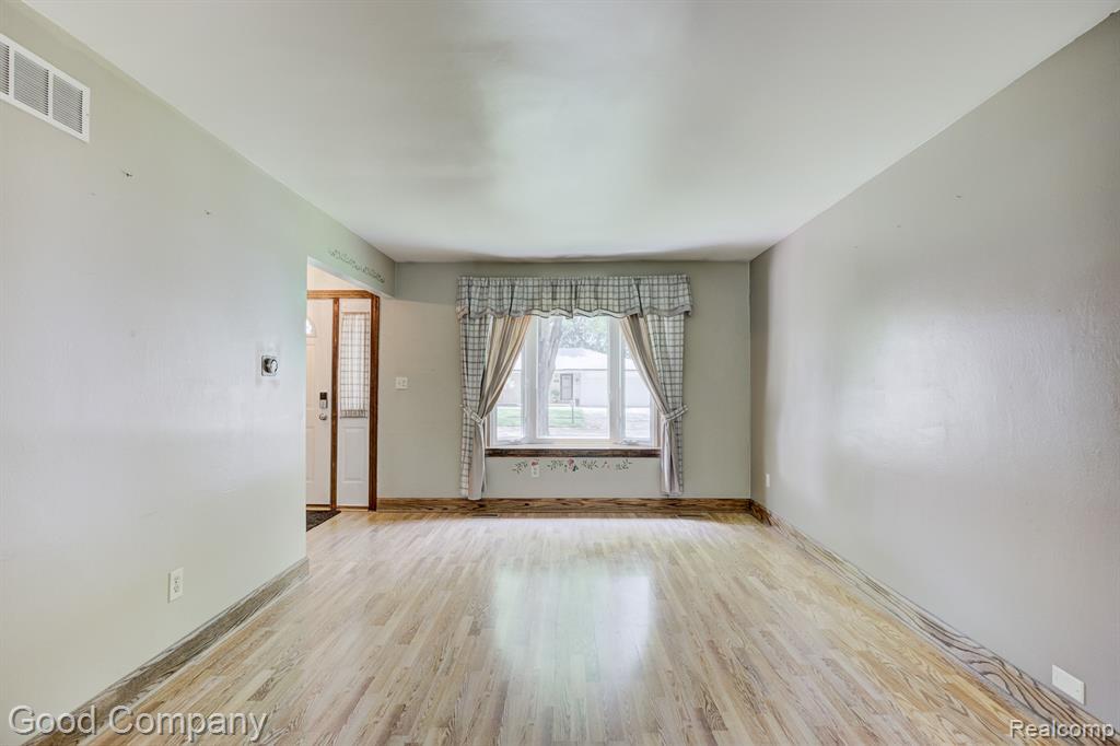661 Merrimac Road, Canton, MI 48188 — Photo 3