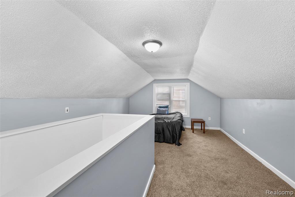 18239 Saint Marys Street, Detroit, MI 48235 — Photo 24