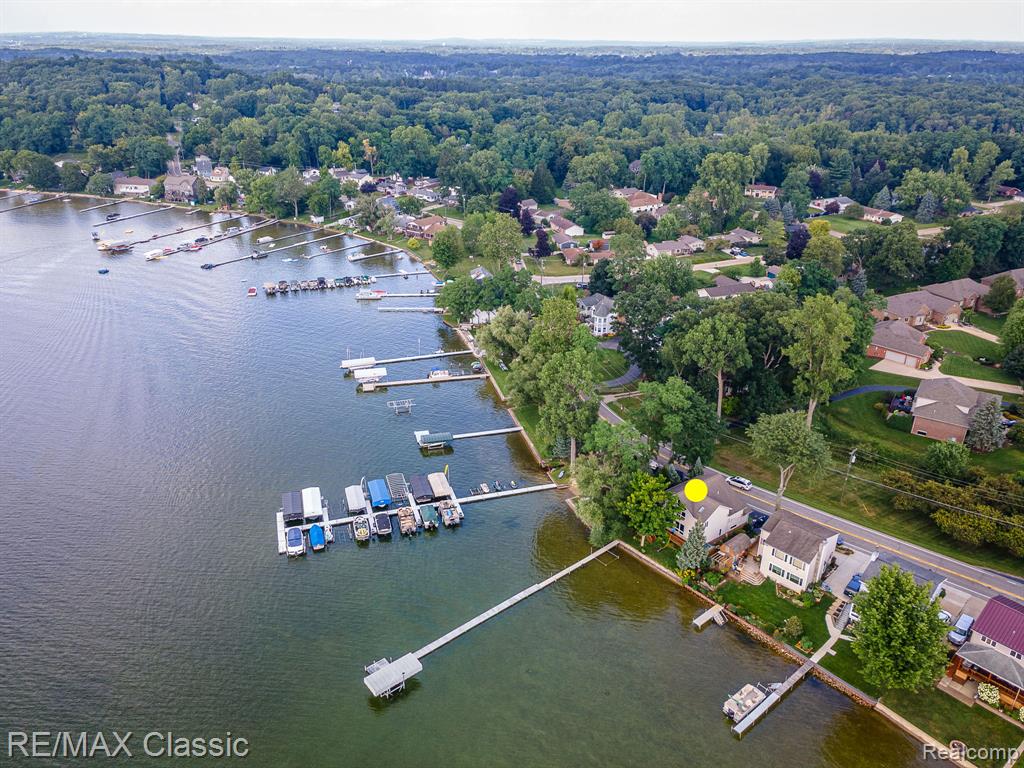 11540 E E Shore Drive, Whitmore Lake, MI 48189 — Photo 35