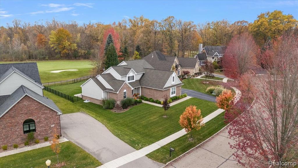 5839 Westwood Drive, Grand Blanc, MI 48439 — Photo 3