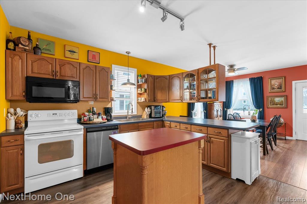 627 E Washington Street, Howell, MI 48843 — Photo 6