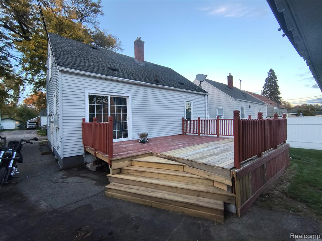 3614 holly ave, Flint, MI 48506 — Photo 5