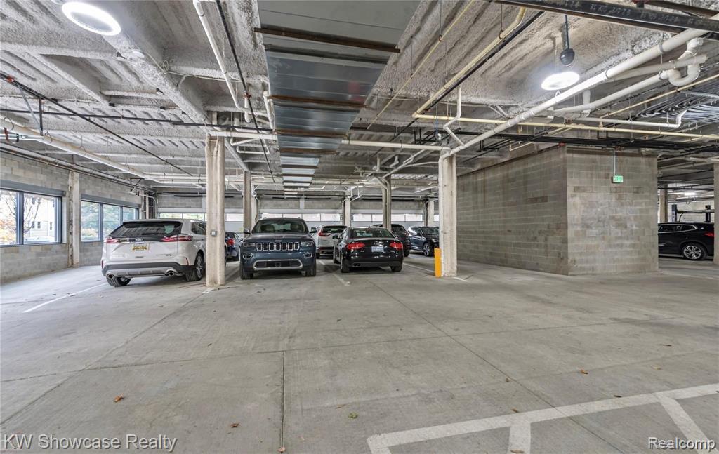 750 FOREST Avenue, 503, Birmingham, MI 48009 — Photo 40
