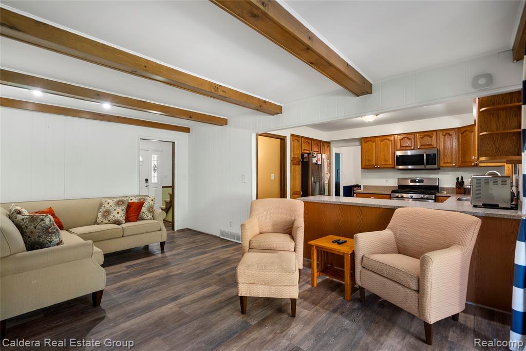 5781 Harlowe Drive, Shelby Twp, MI 48316 — Photo 13