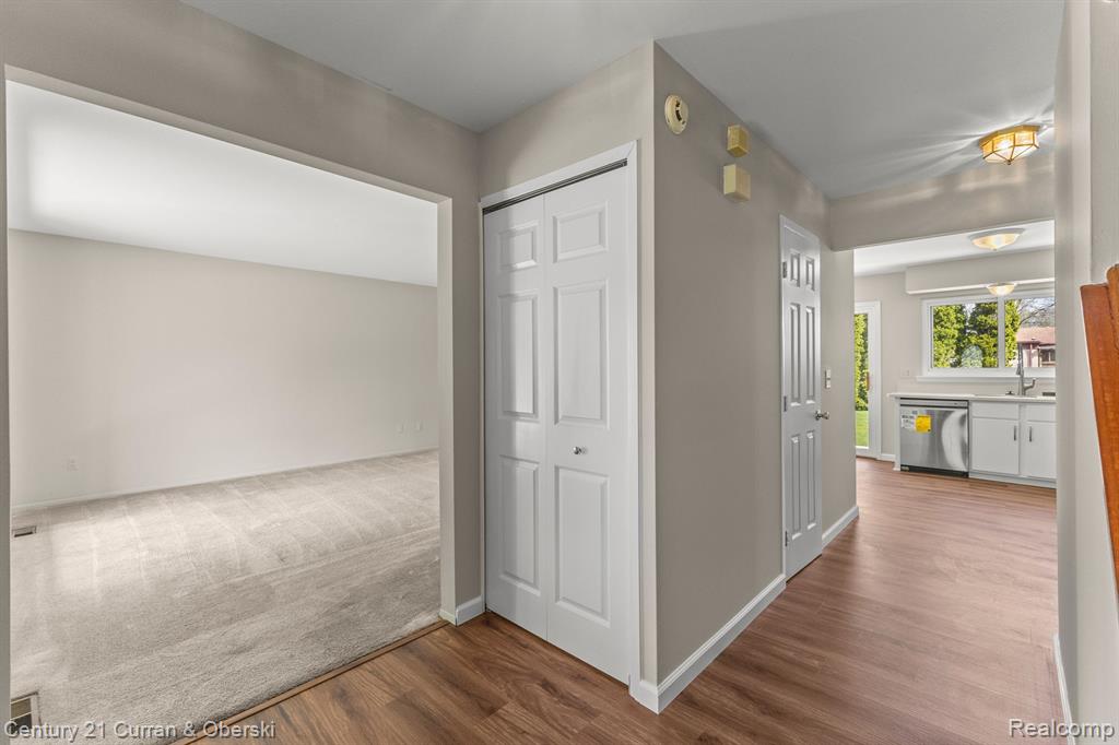 39798 CHEVIOT Road, Canton, MI 48188 — Photo 5