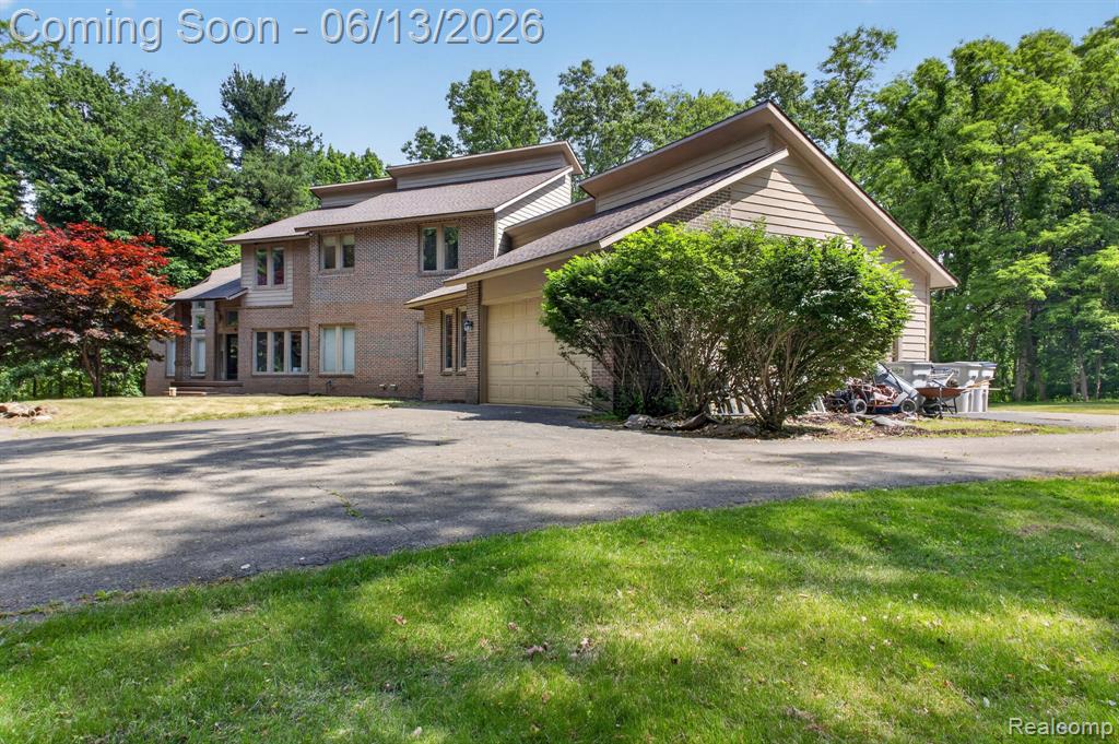 9961 Cross Creek Drive, South Lyon, MI 48178 — Photo 87