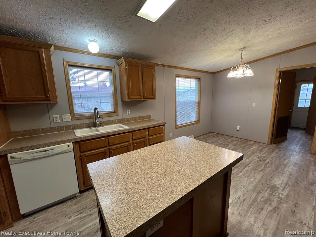 3763 CROSS CREEK, Dryden, MI 48428 — Photo 8