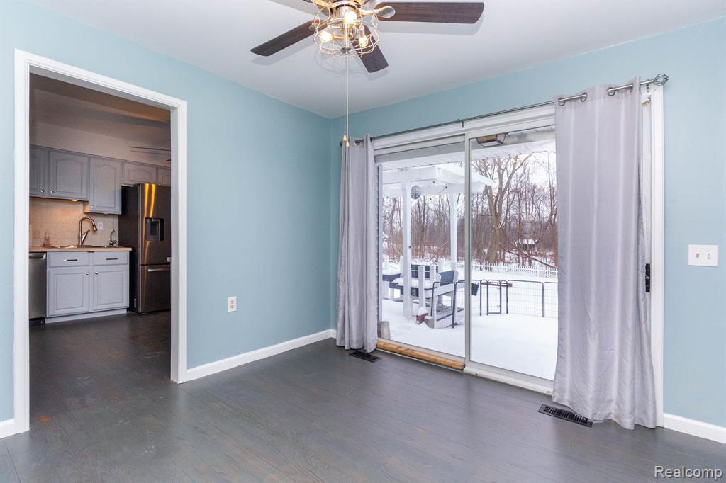 20500 Armada Ridge Road, Armada, MI — Photo 12
