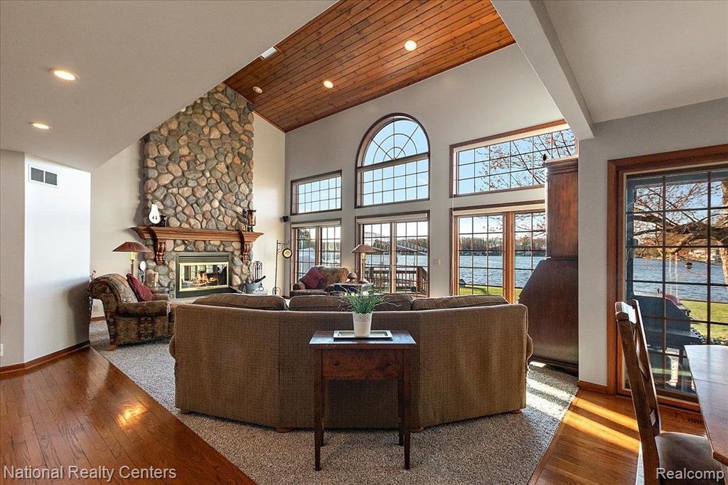 8648 LYNWOOD Lane, Mecosta, MI 49332 — Photo 47