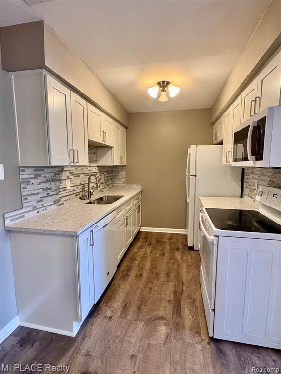16150 Clarkson Drive, 13, Fraser, MI 48026 — Photo 13