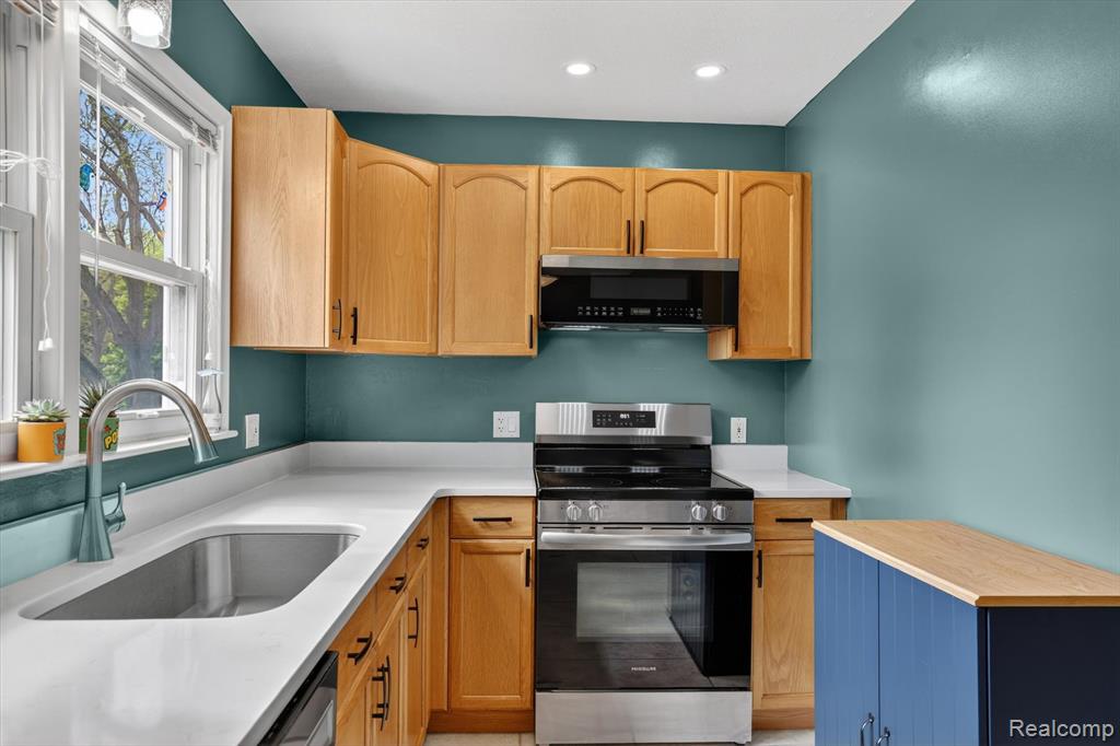 4949 Algonquin Way, Okemos, MI 48864 — Photo 12