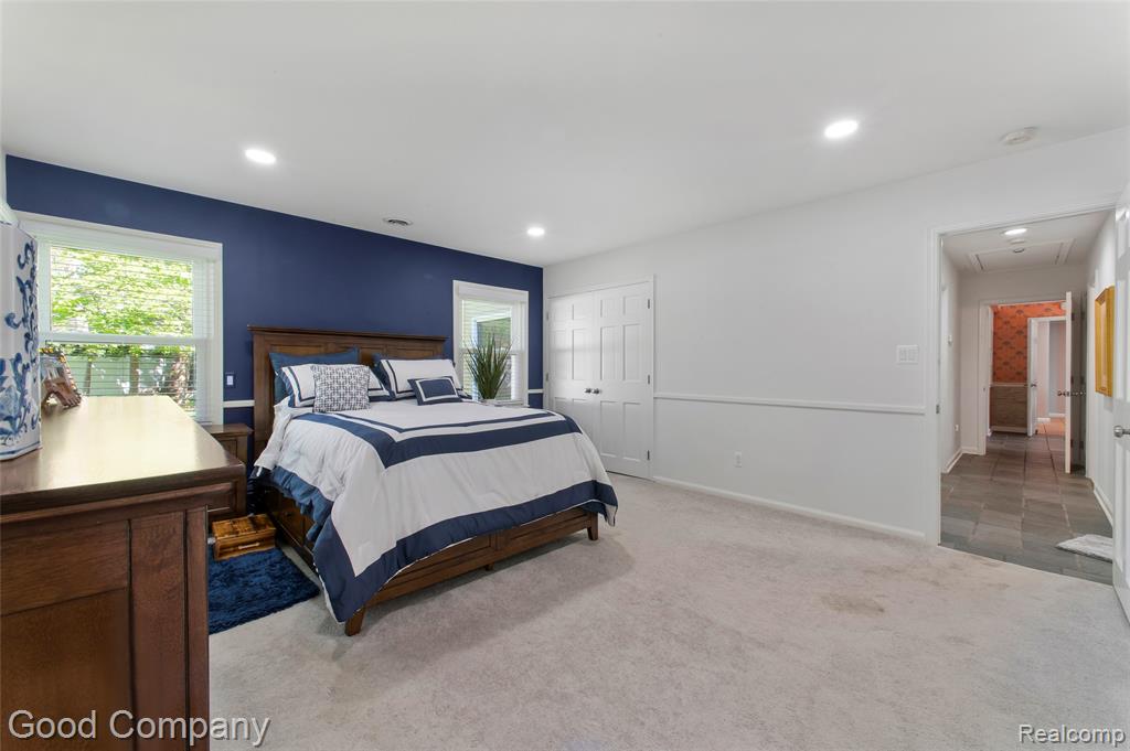 4230 Orchard Way, Bloomfield Hills, MI 48301 — Photo 37